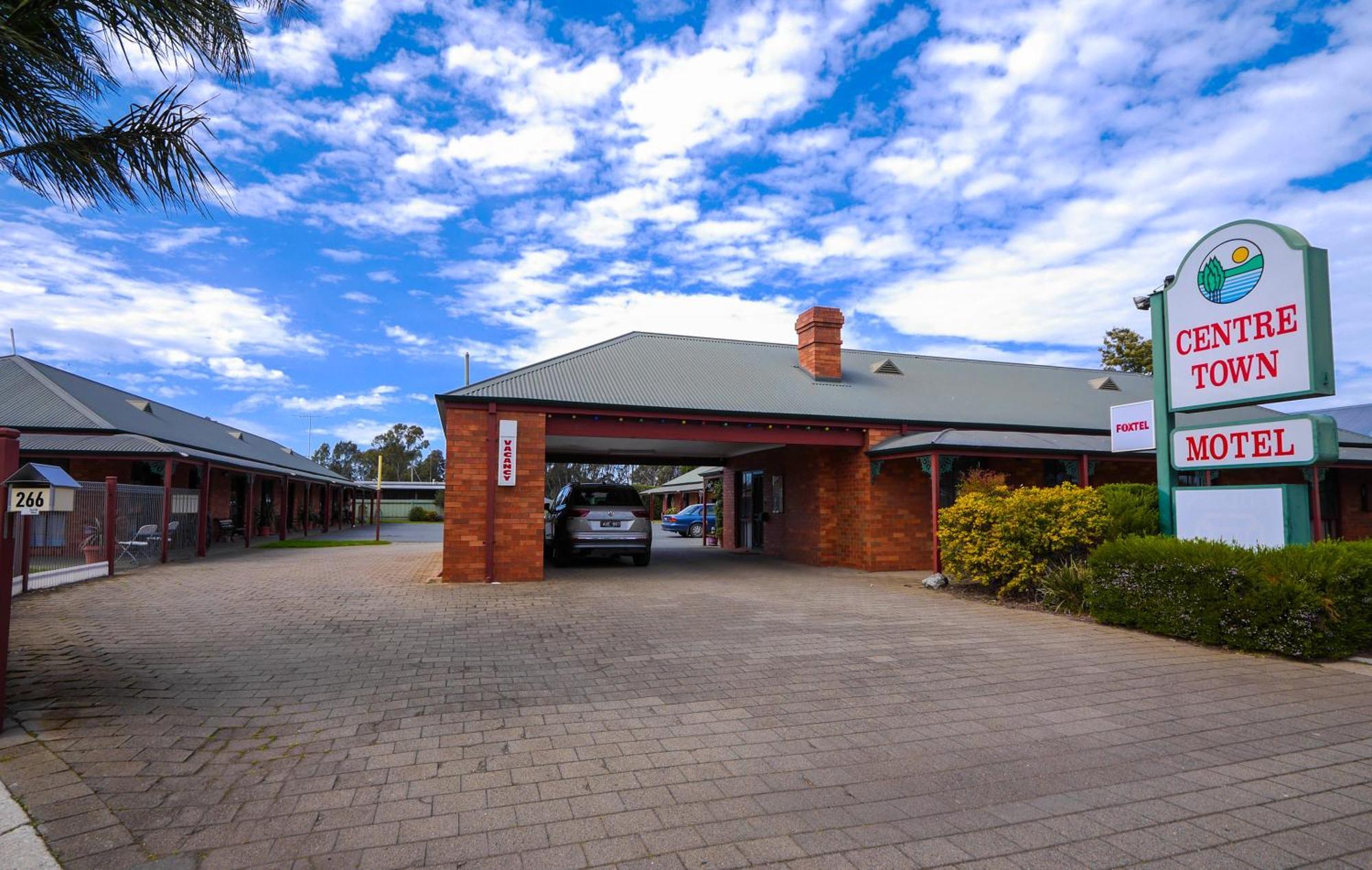 Centre Town Motel Nagambie Esterno foto