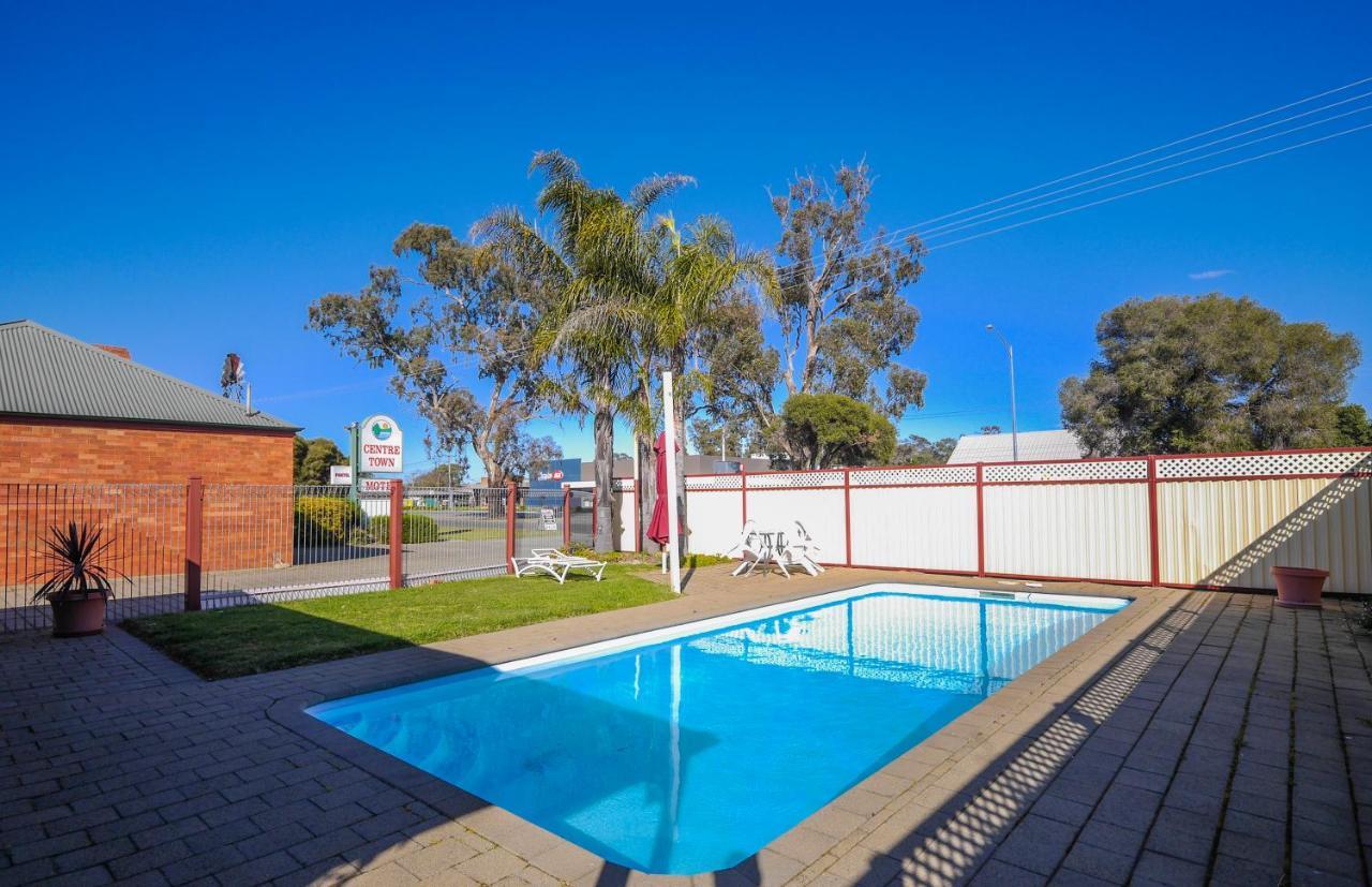 Centre Town Motel Nagambie Esterno foto